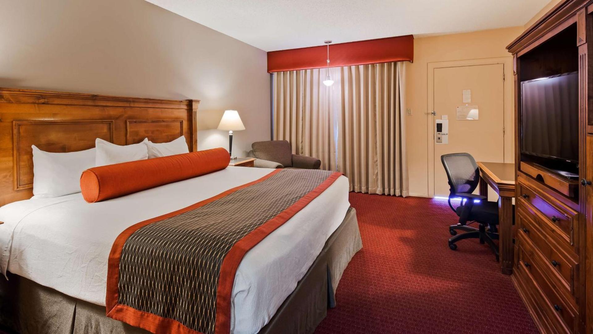 Best Western Plus King's Inn and Suites photo 33