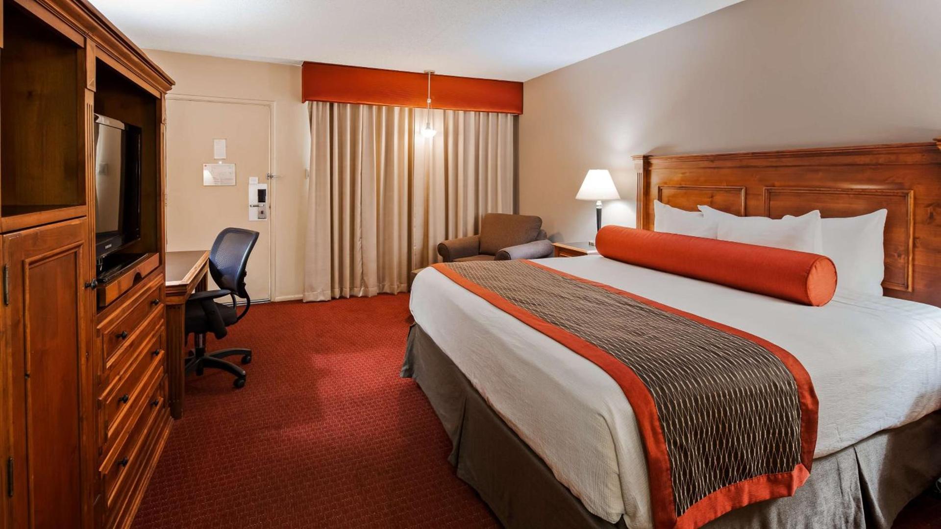 Best Western Plus King's Inn and Suites photo 36