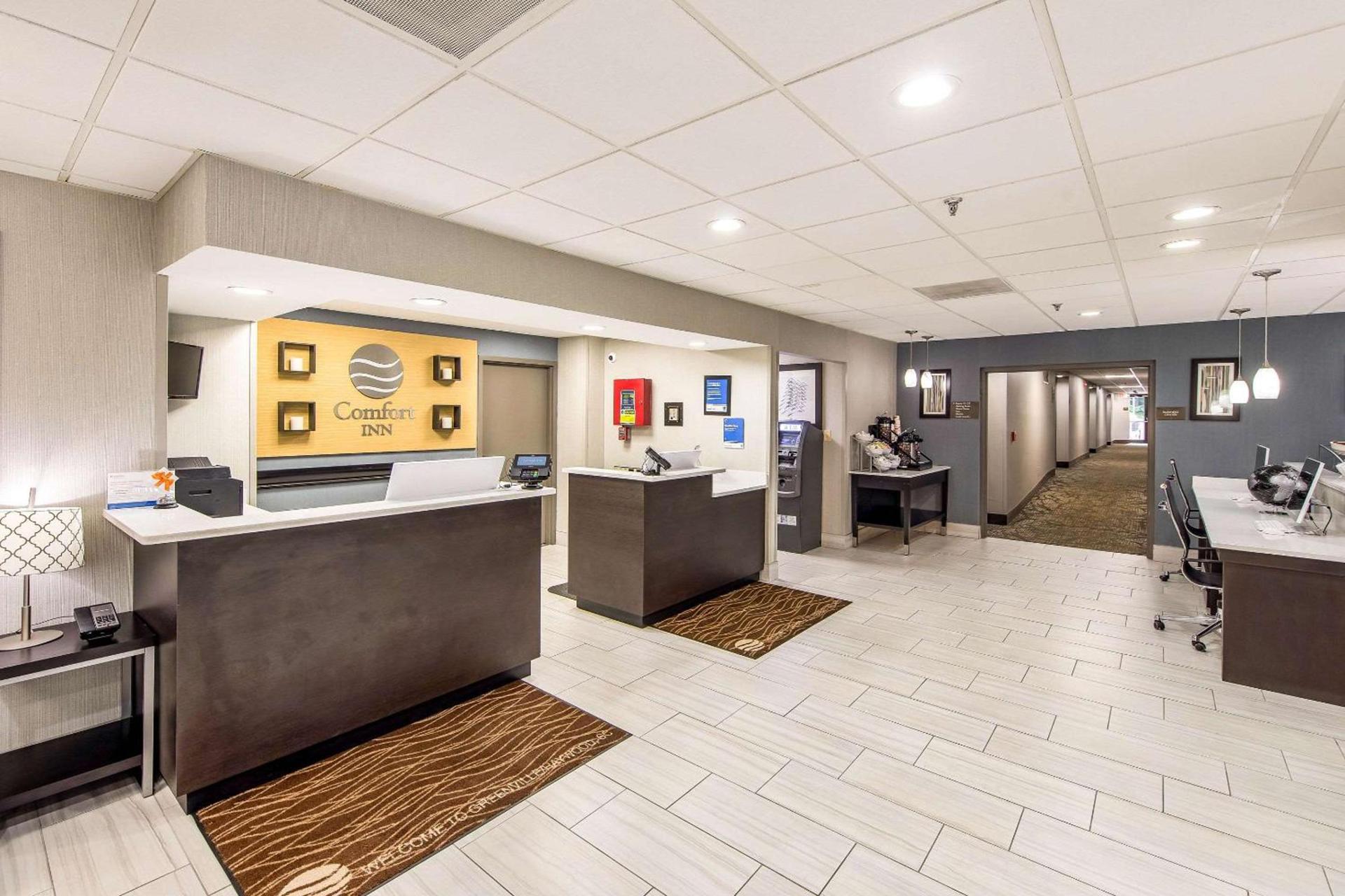 Comfort Inn Greenville - Haywood Mall photo 9