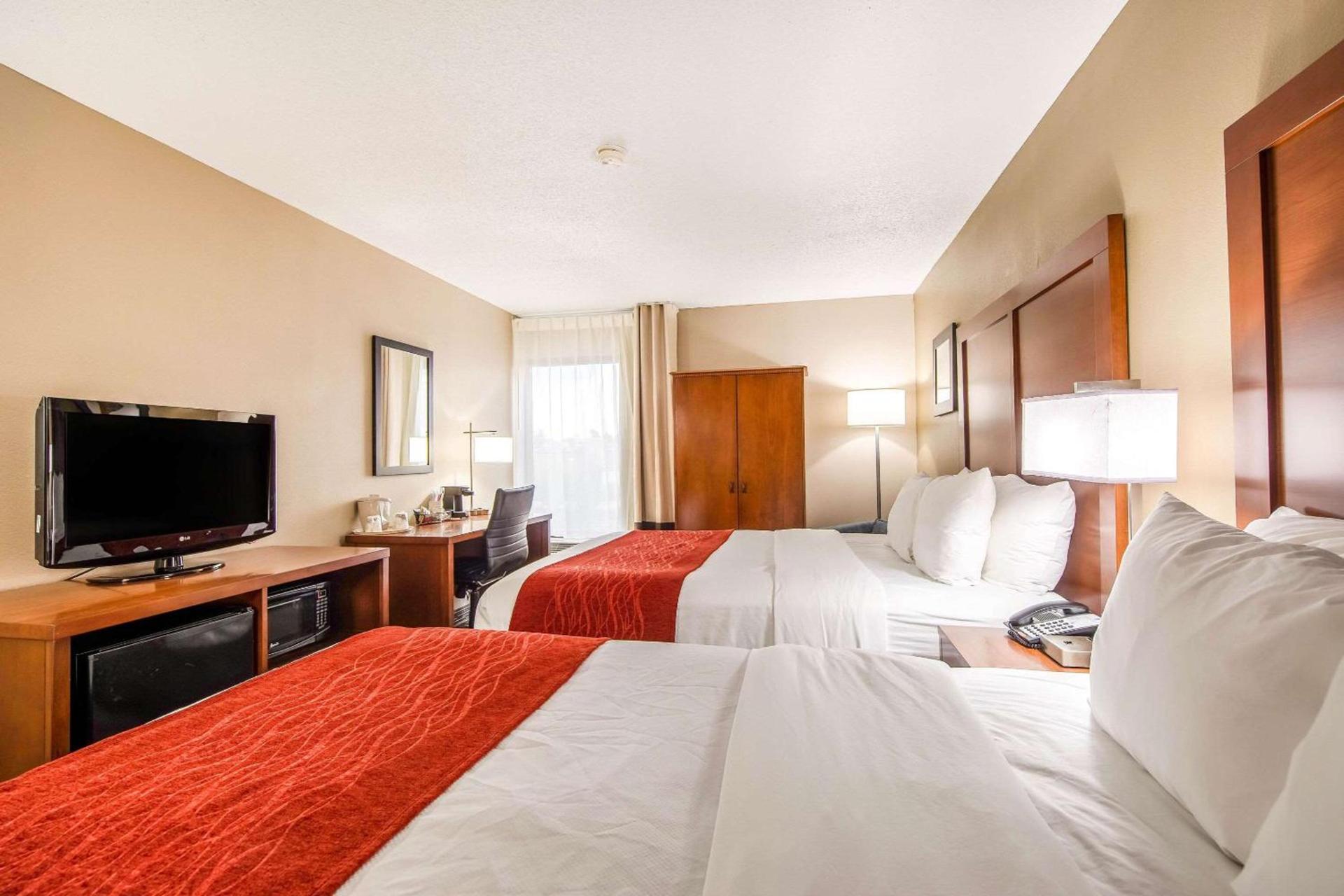 Comfort Inn Greenville - Haywood Mall photo 12
