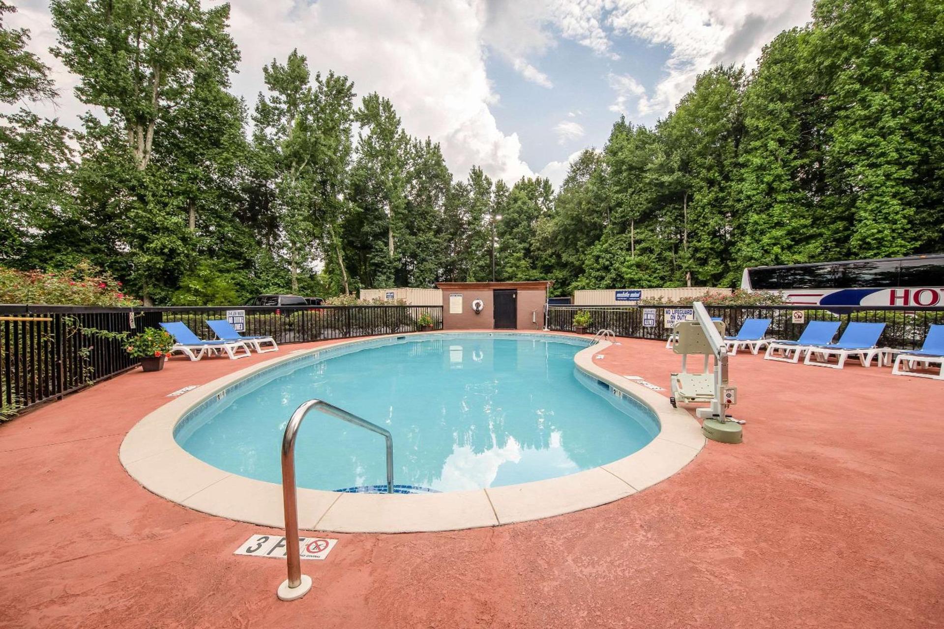 Comfort Inn Greenville - Haywood Mall photo 27