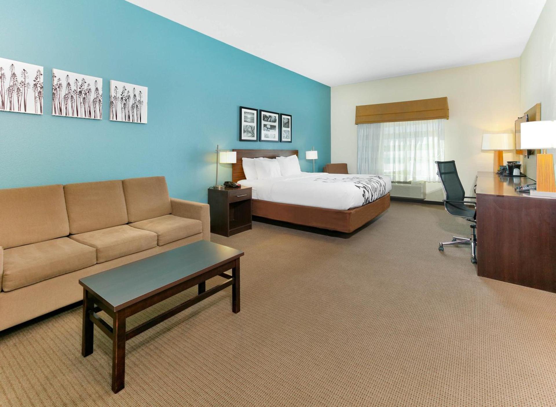 Wingate by Wyndham Longview North photo 35
