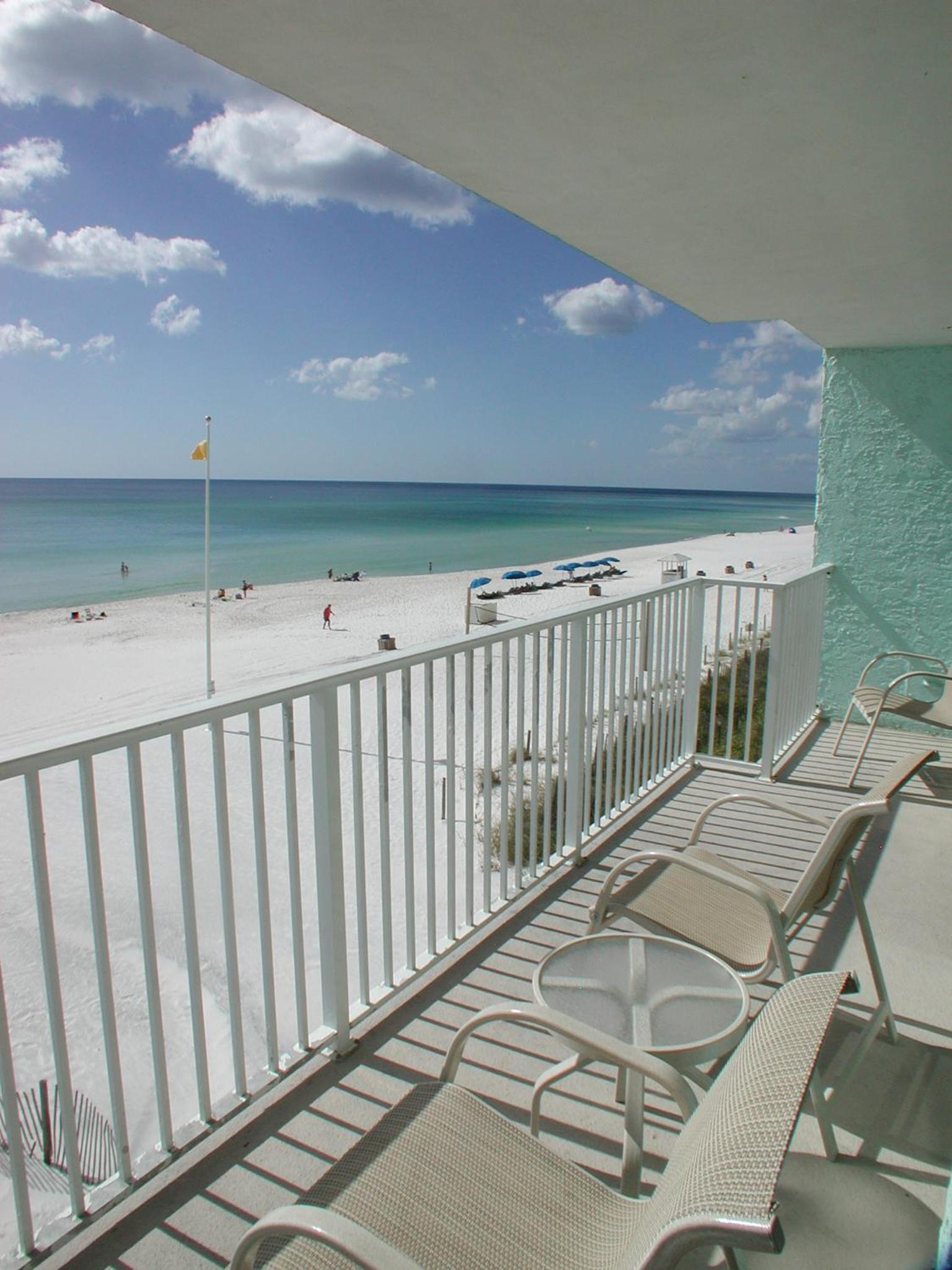 Landmark Holiday Beach photo 16