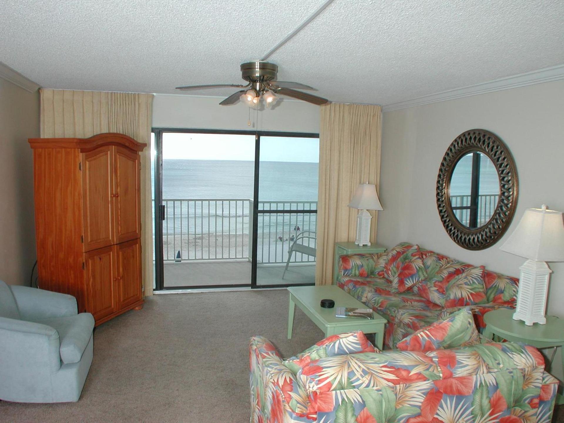 Landmark Holiday Beach photo 6