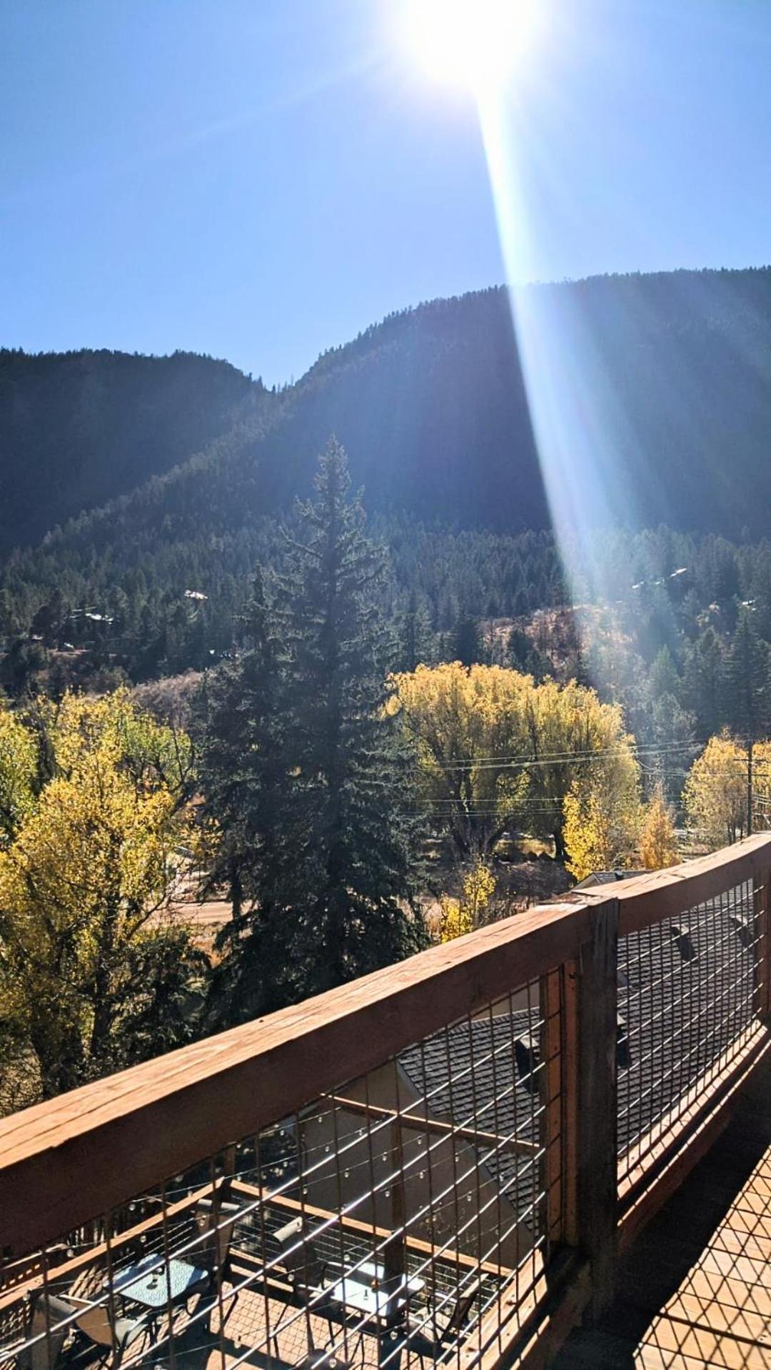 Green Mountain Falls Lodge photo 34
