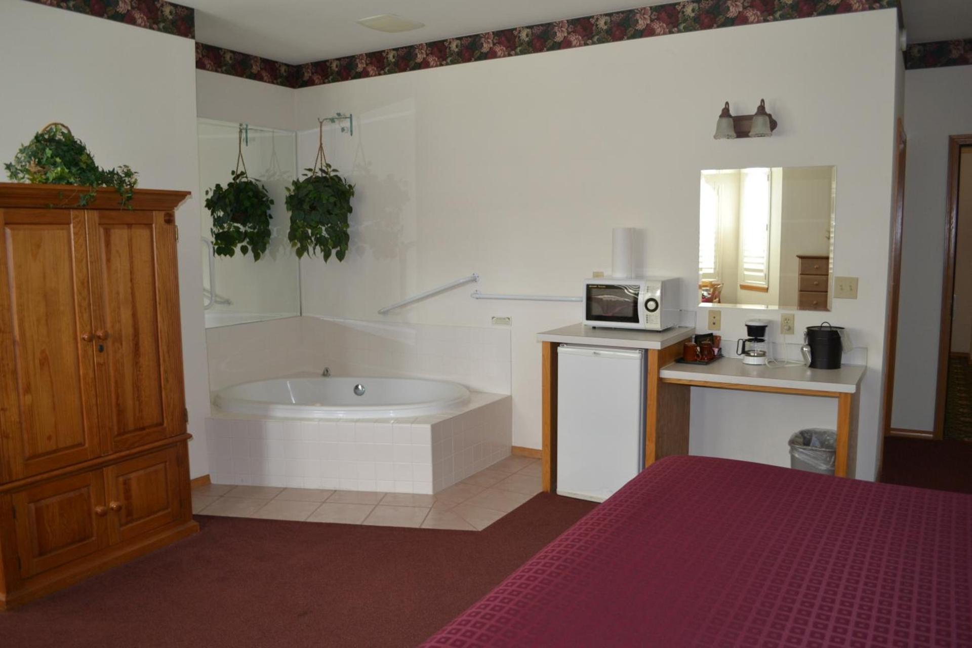 Anaco Bay Inn photo 11