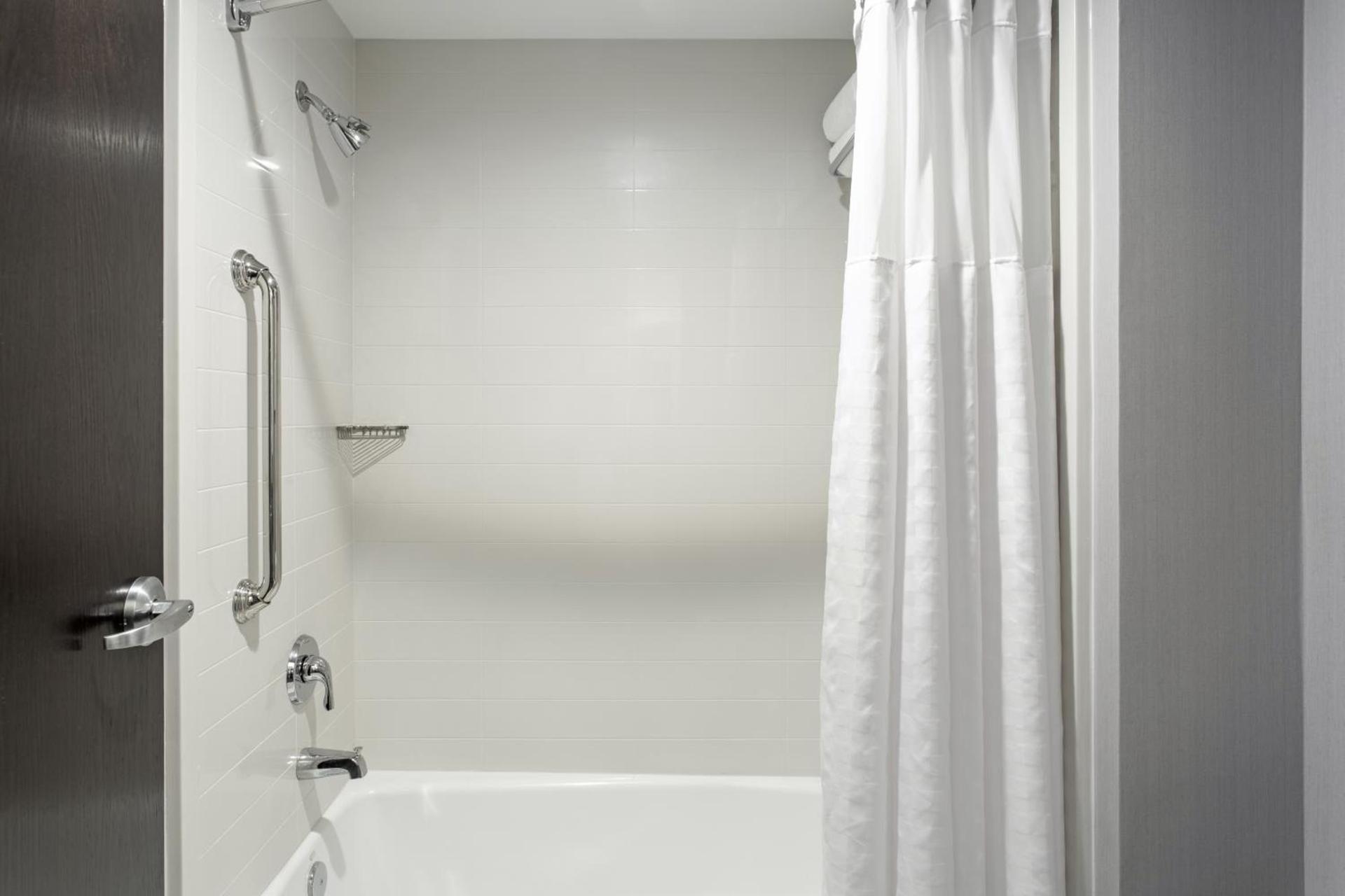 Hyatt Place Columbus-North photo 10