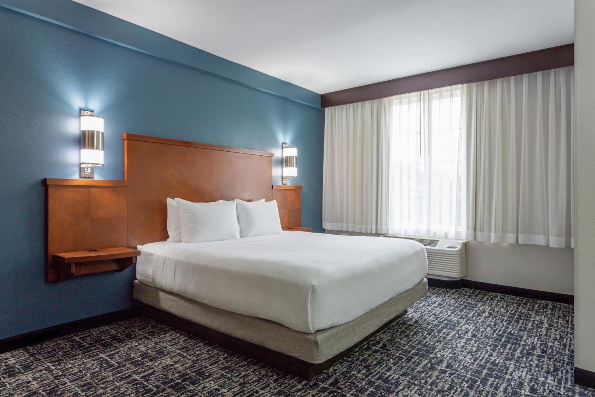 Hyatt Place Columbus-North photo 22