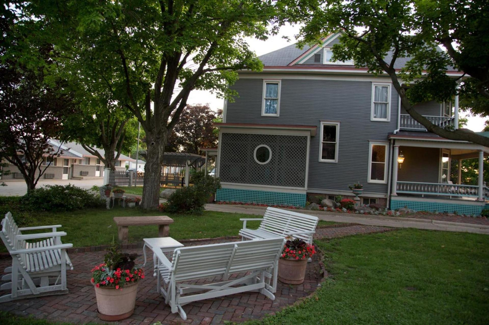 The Shelby Inn photo 13