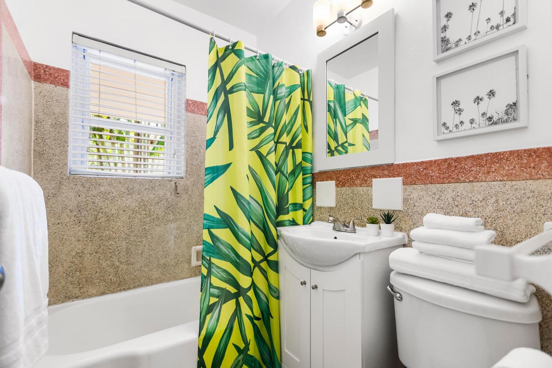 Alani Bay Villas photo 27