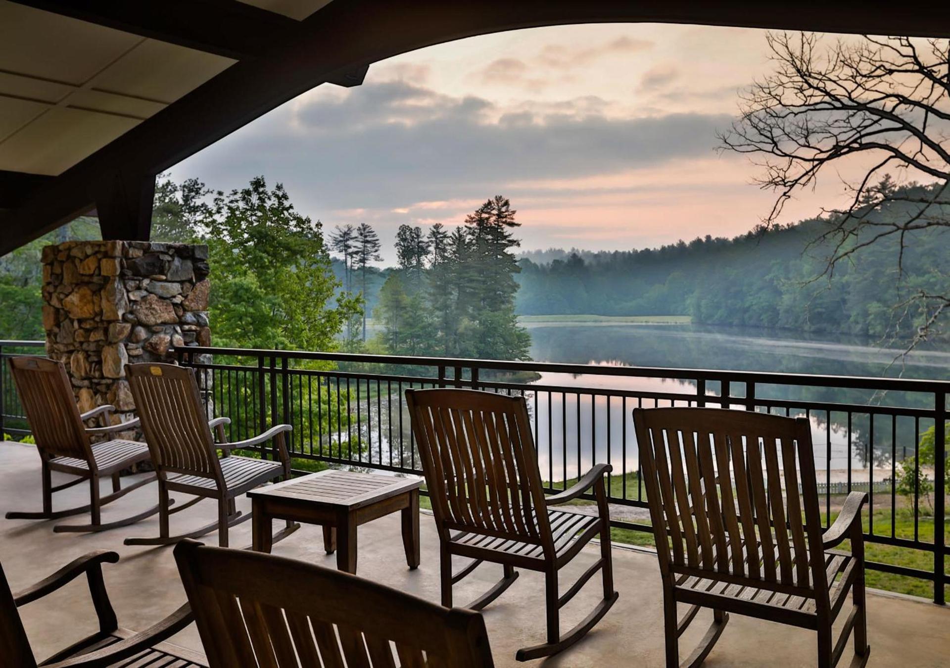 Kanuga Inn & Lodging photo 4