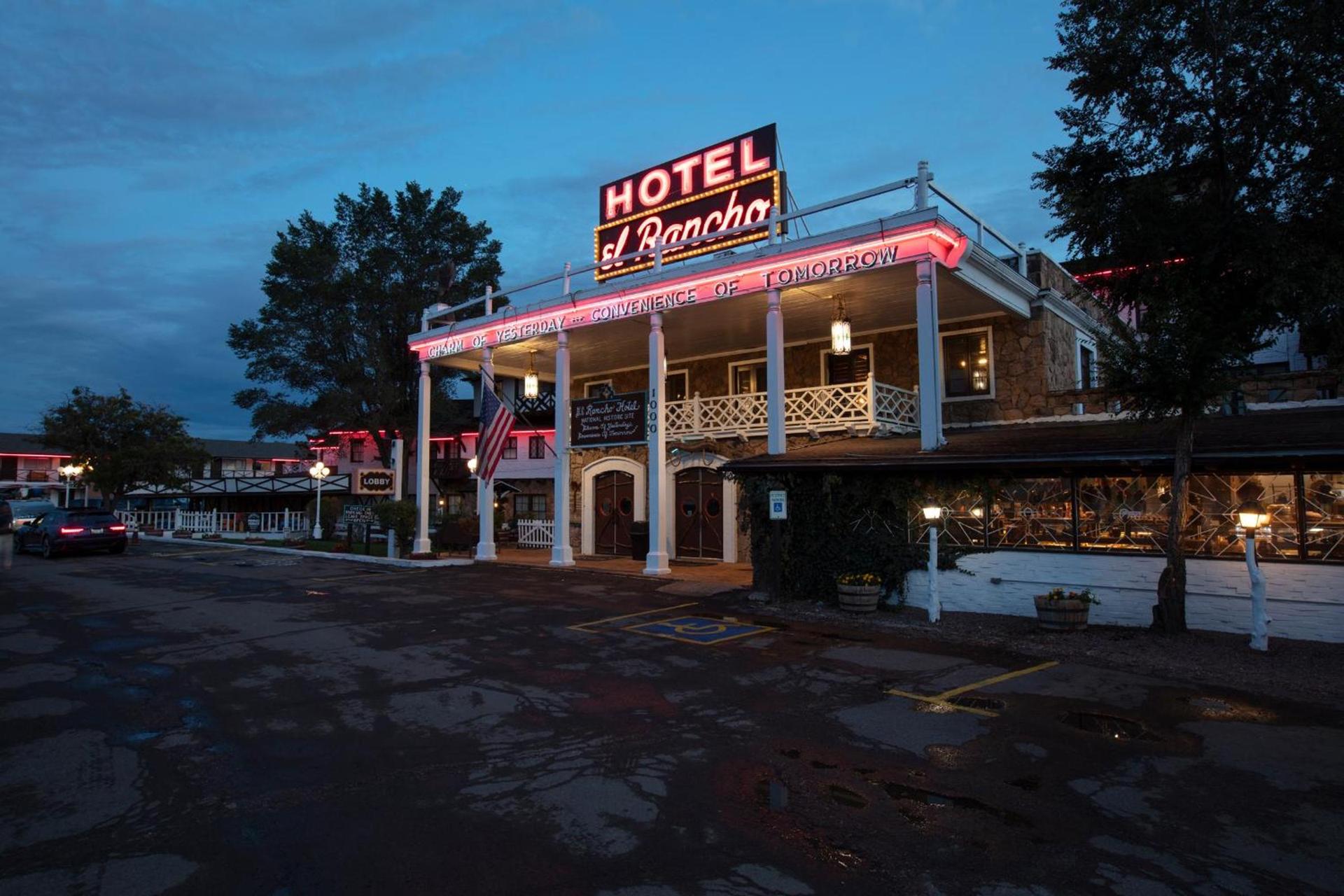 Hotel El Rancho photo 3