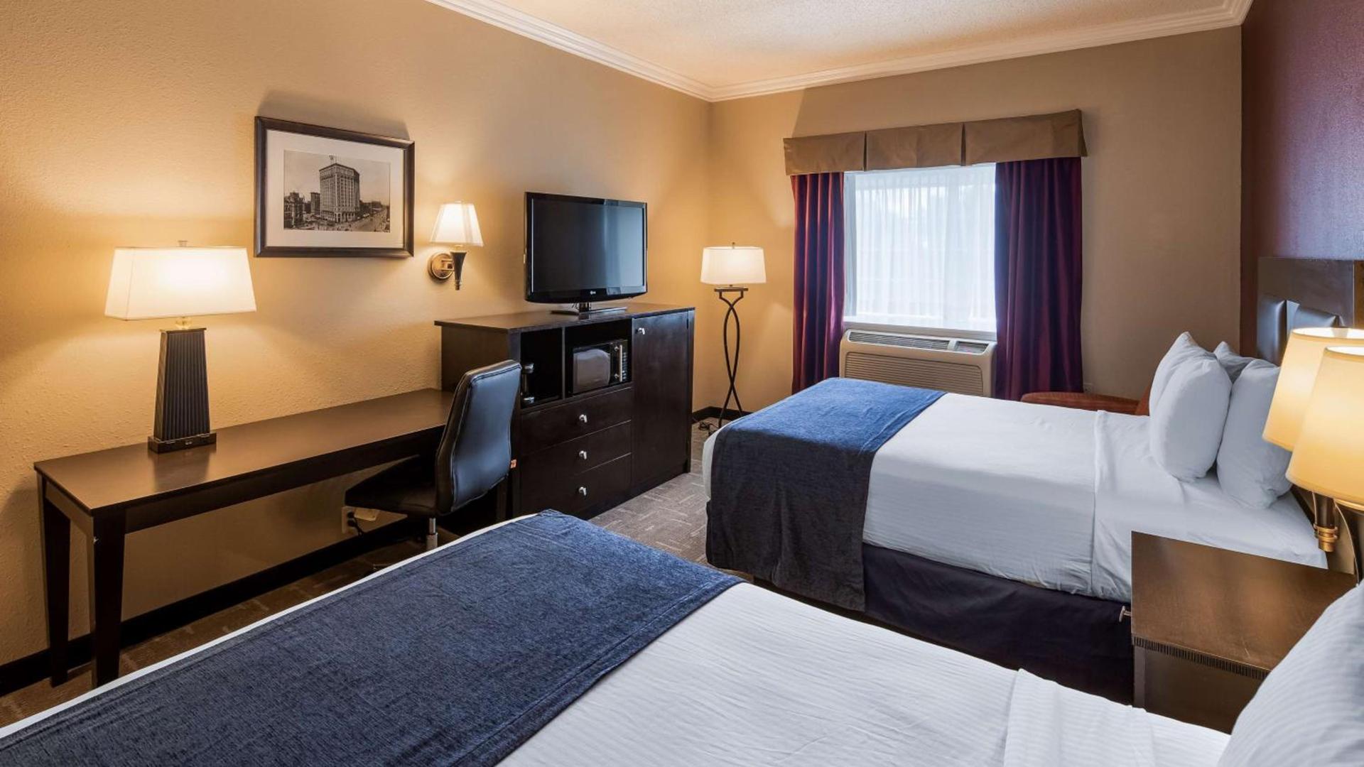 Best Western Greenfield Inn photo 9
