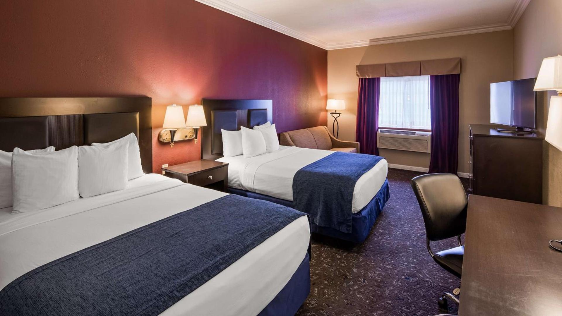 Best Western Greenfield Inn photo 42
