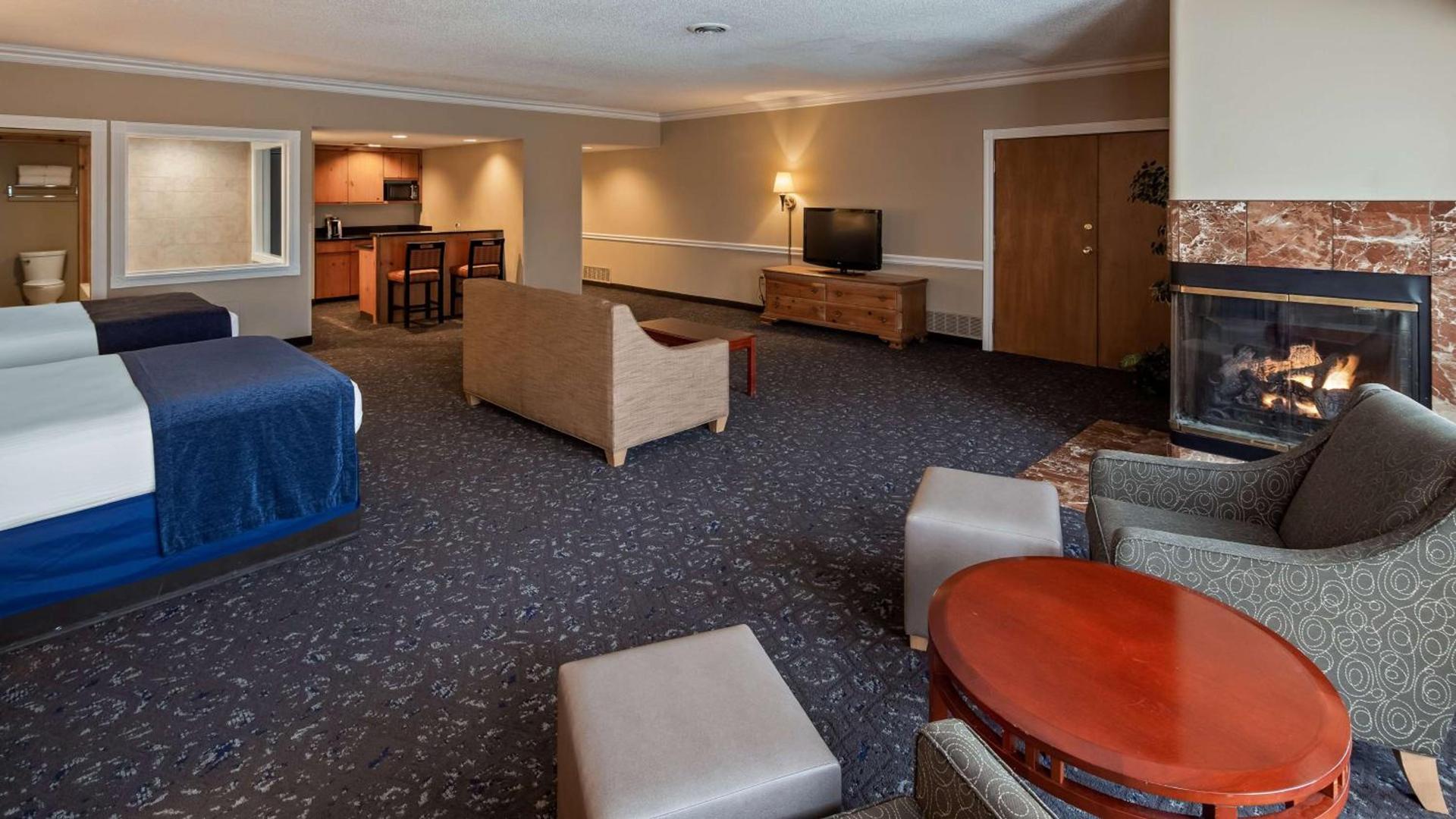 Best Western Greenfield Inn photo 47