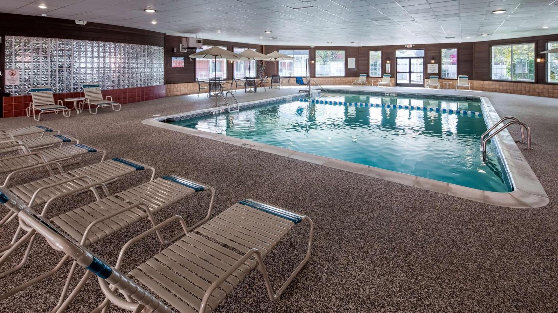 Best Western Greenfield Inn photo 4
