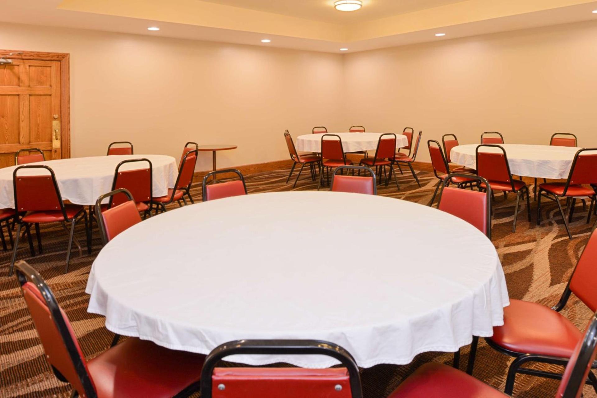 Best Western Greenfield Inn photo 27