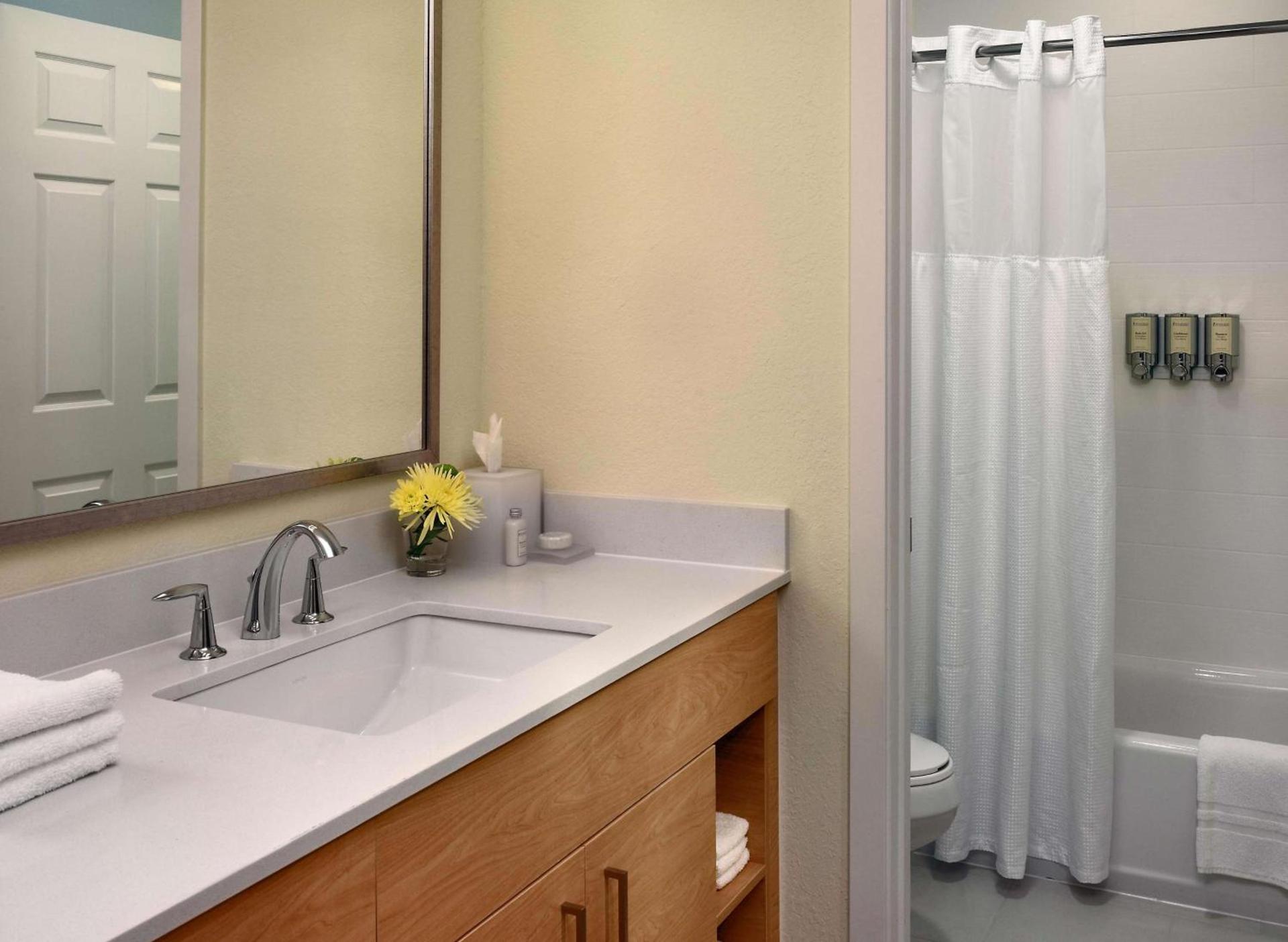 Sonesta Simply Suites Dublin Columbus photo 26