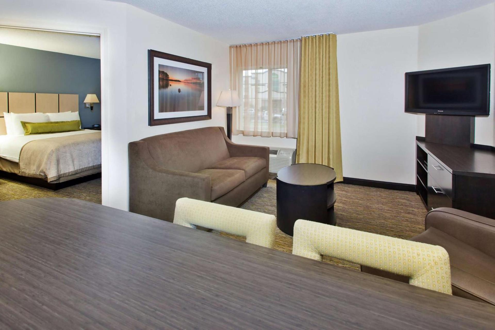 MainStay Suites Southfield-Detroit photo 7