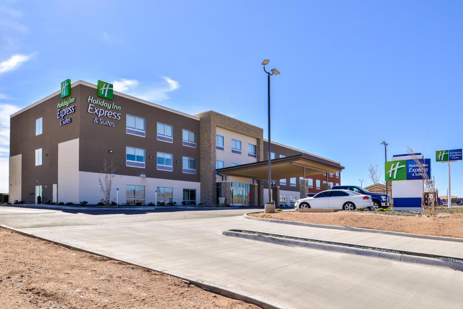 Holiday Inn Express & Suites - Van Horn by IHG photo 52