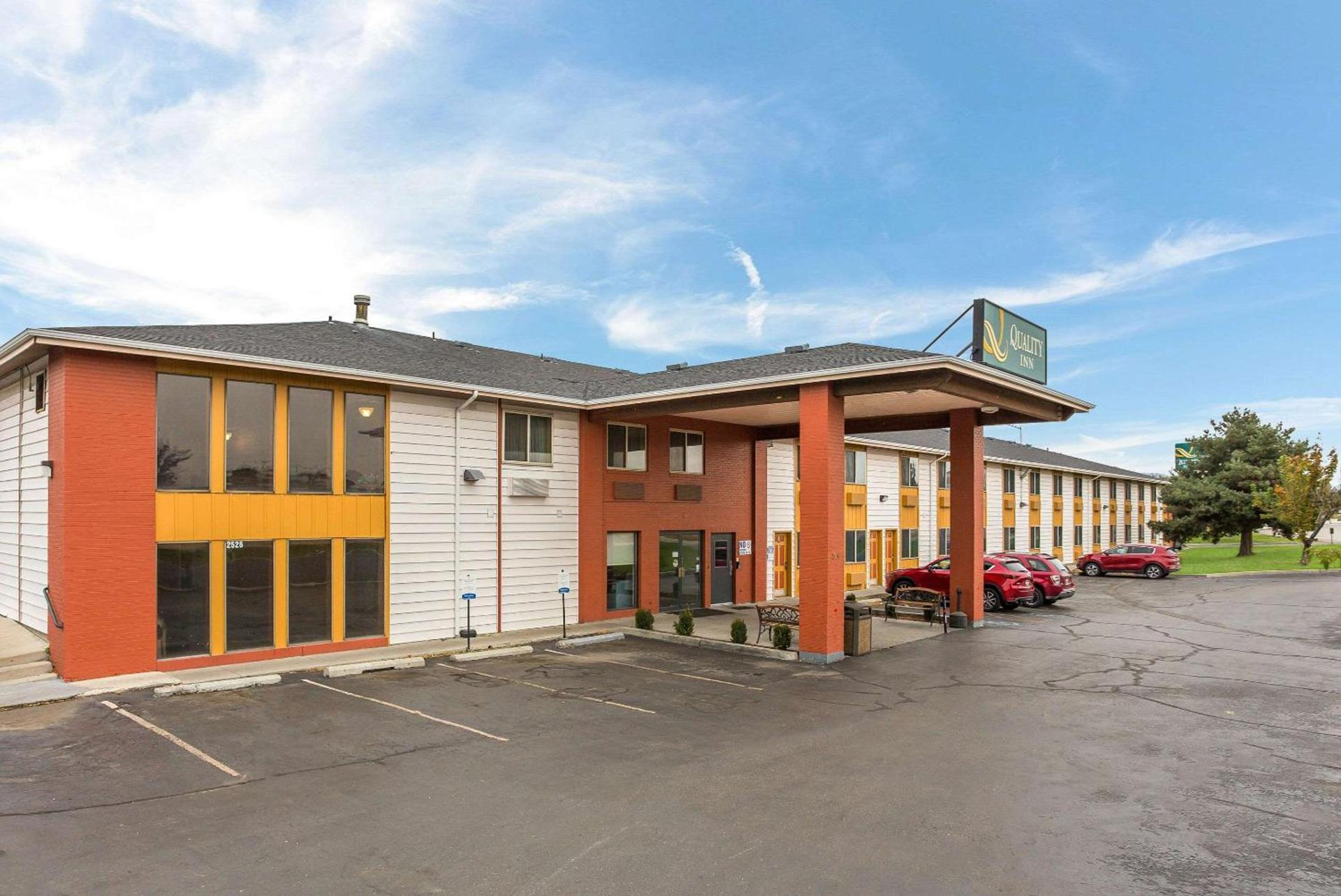 Quality Inn Airport photo 3