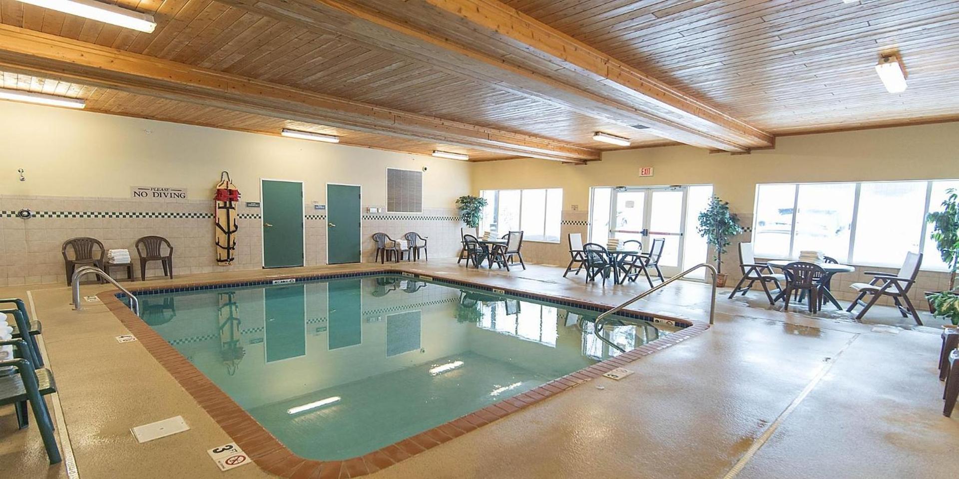 Holiday Inn Express & Suites Marquette by IHG photo 7
