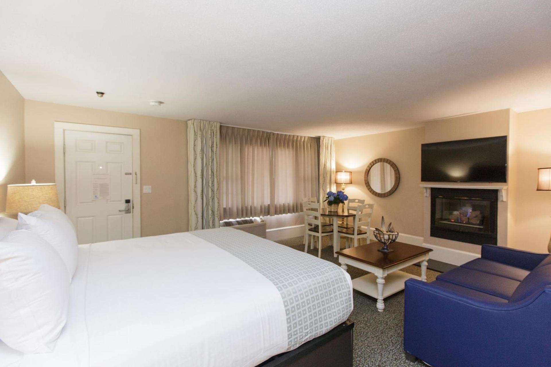 Sea Crest Beach Resort photo 38