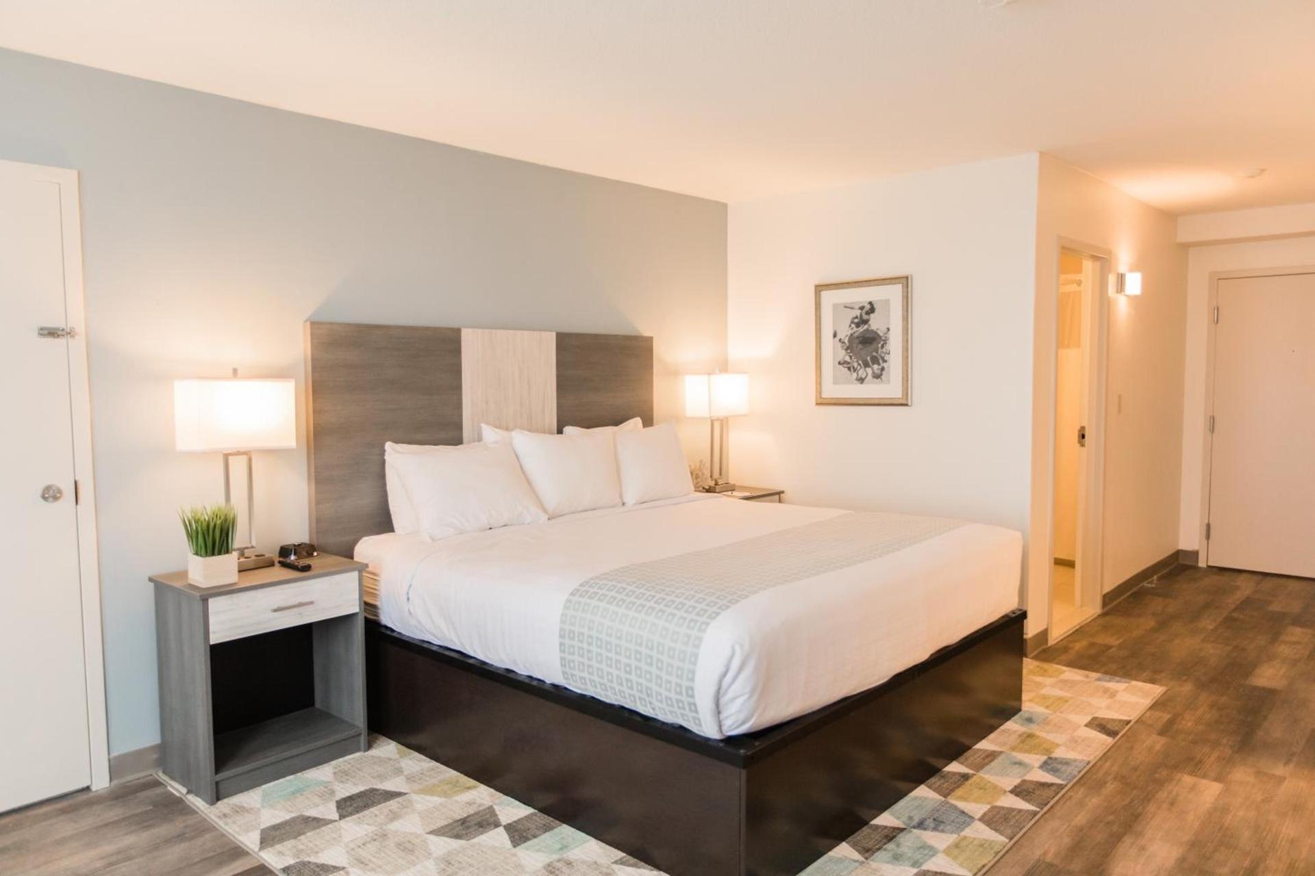 Sea Crest Beach Resort photo 40