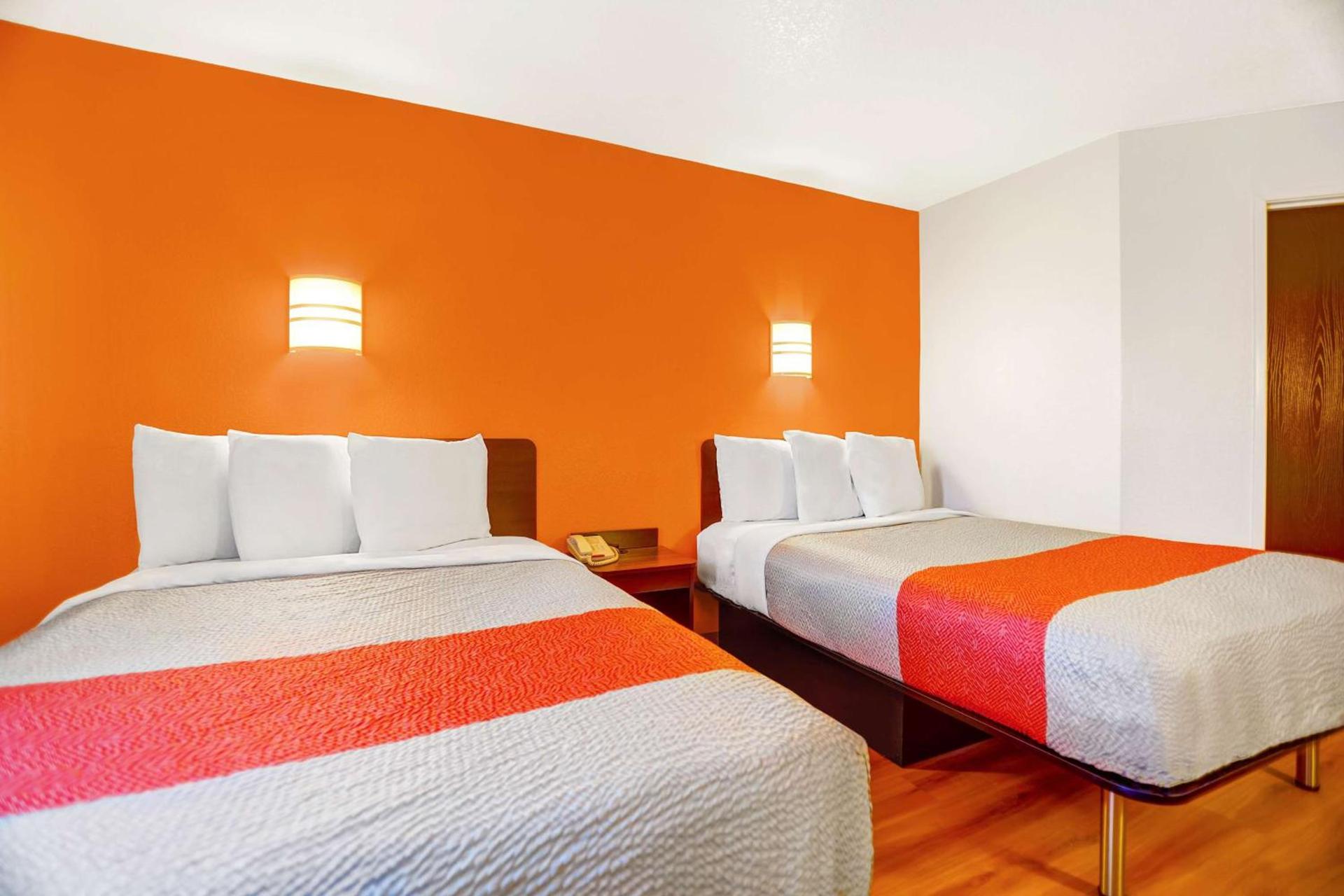 Motel 6-Benson, AZ photo 14