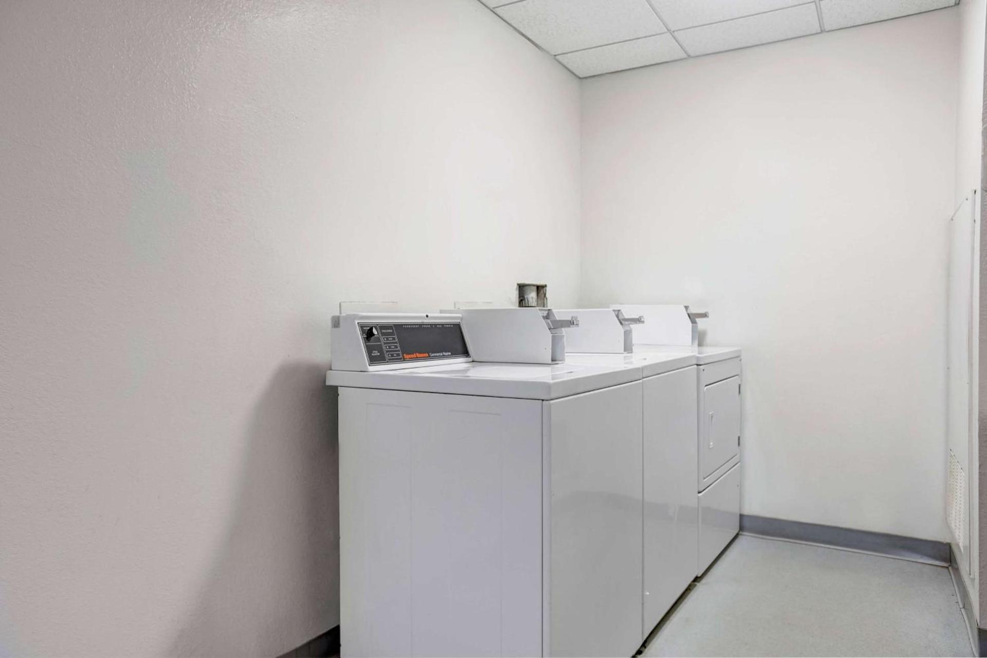 Motel 6-Benson, AZ photo 22