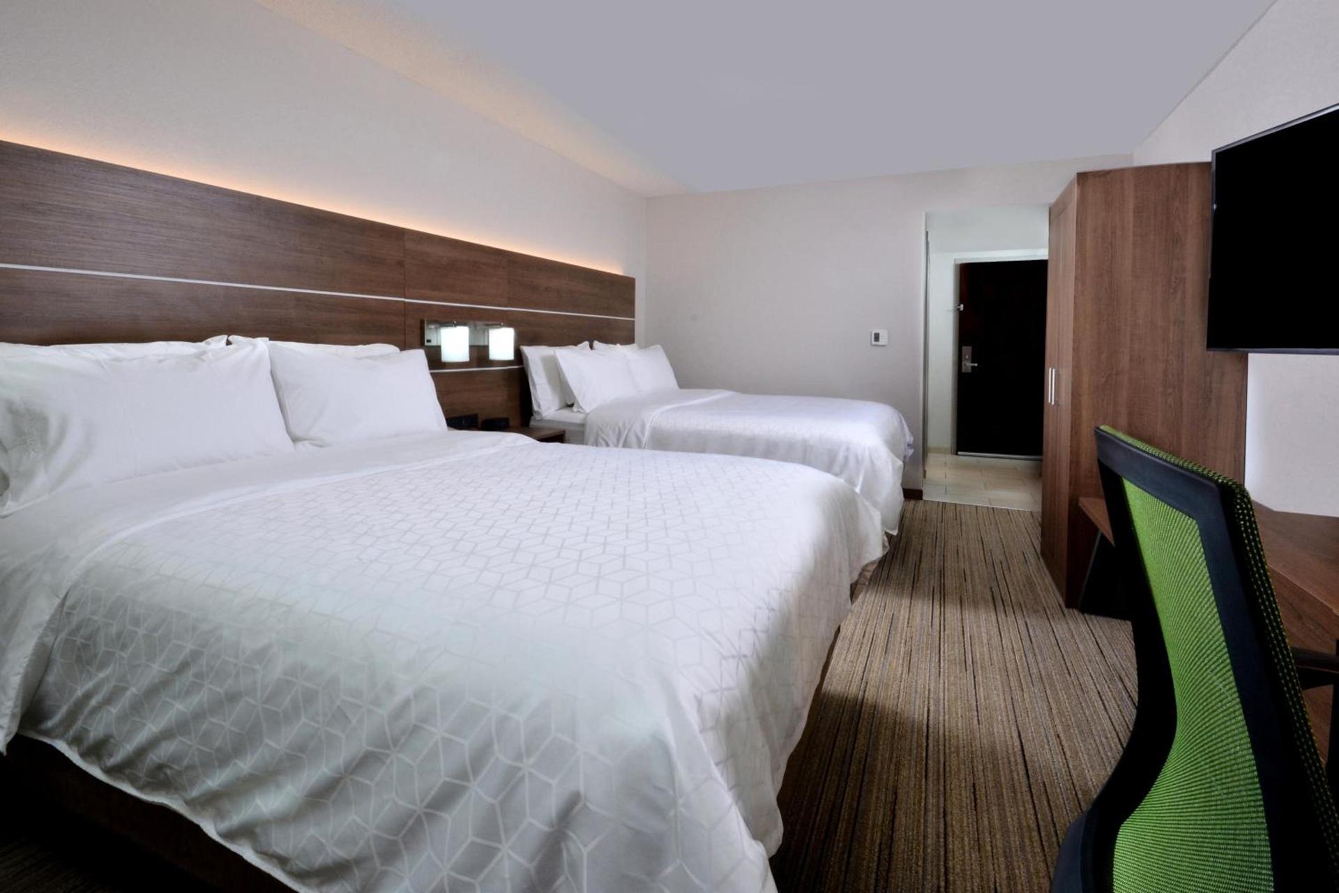 Holiday Inn Express Durham by IHG photo 22