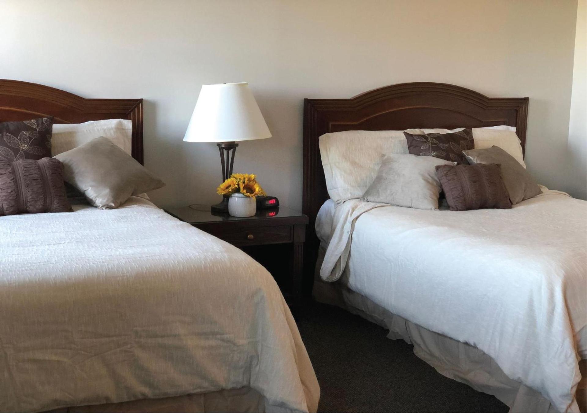 Brinton Suites photo 15