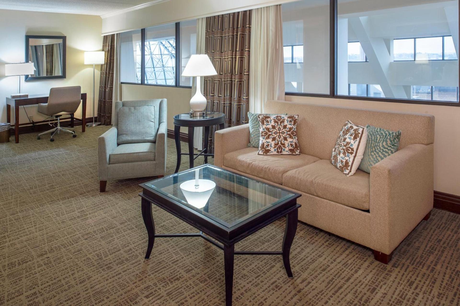 Crowne Plaza Hotel St. Louis Airport by IHG photo 66