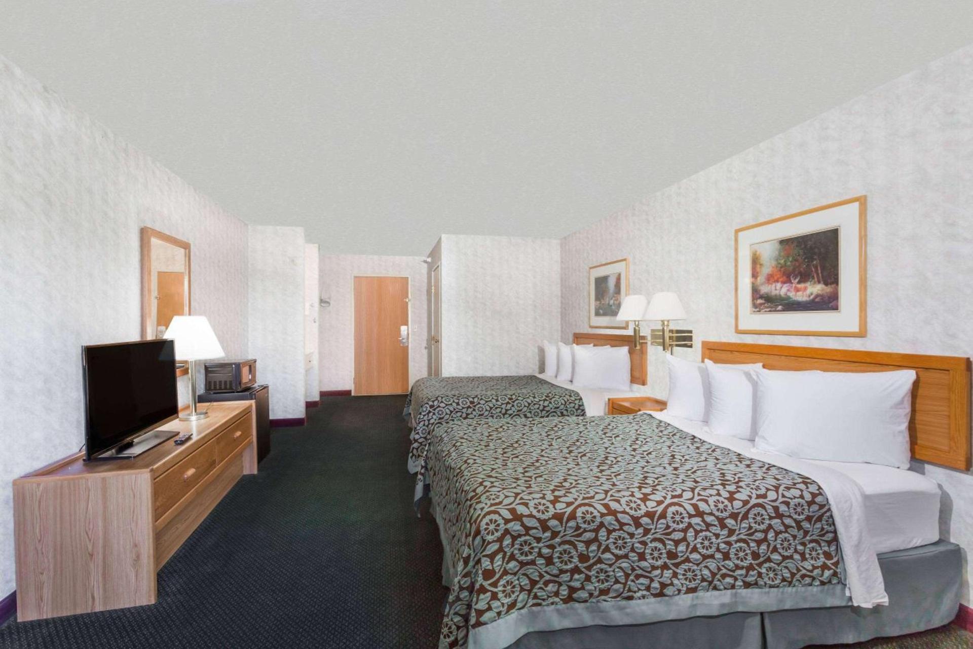 Starlite Yellowstone, Tapestry Collection by Hilton photo 12