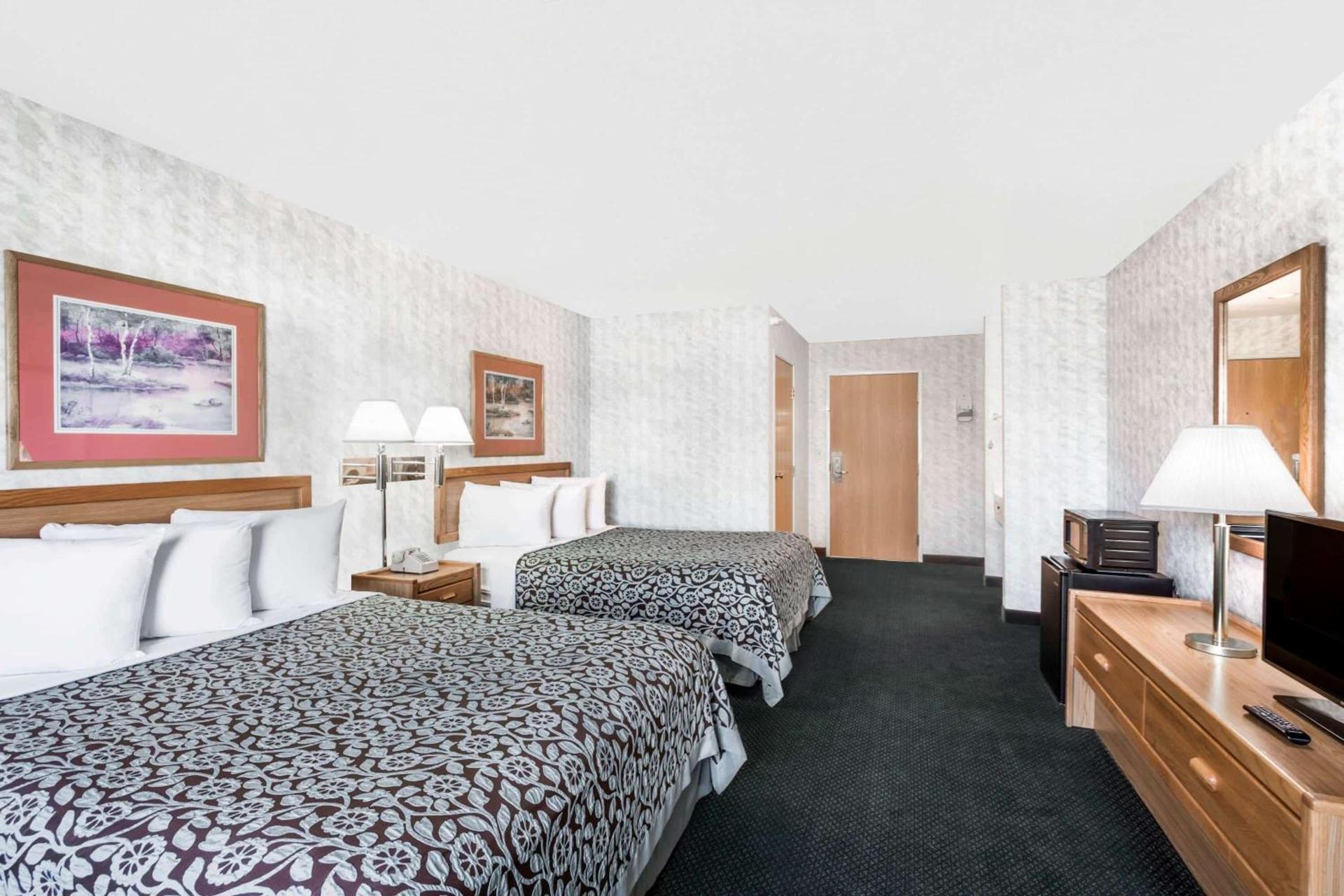 Starlite Yellowstone, Tapestry Collection by Hilton photo 13