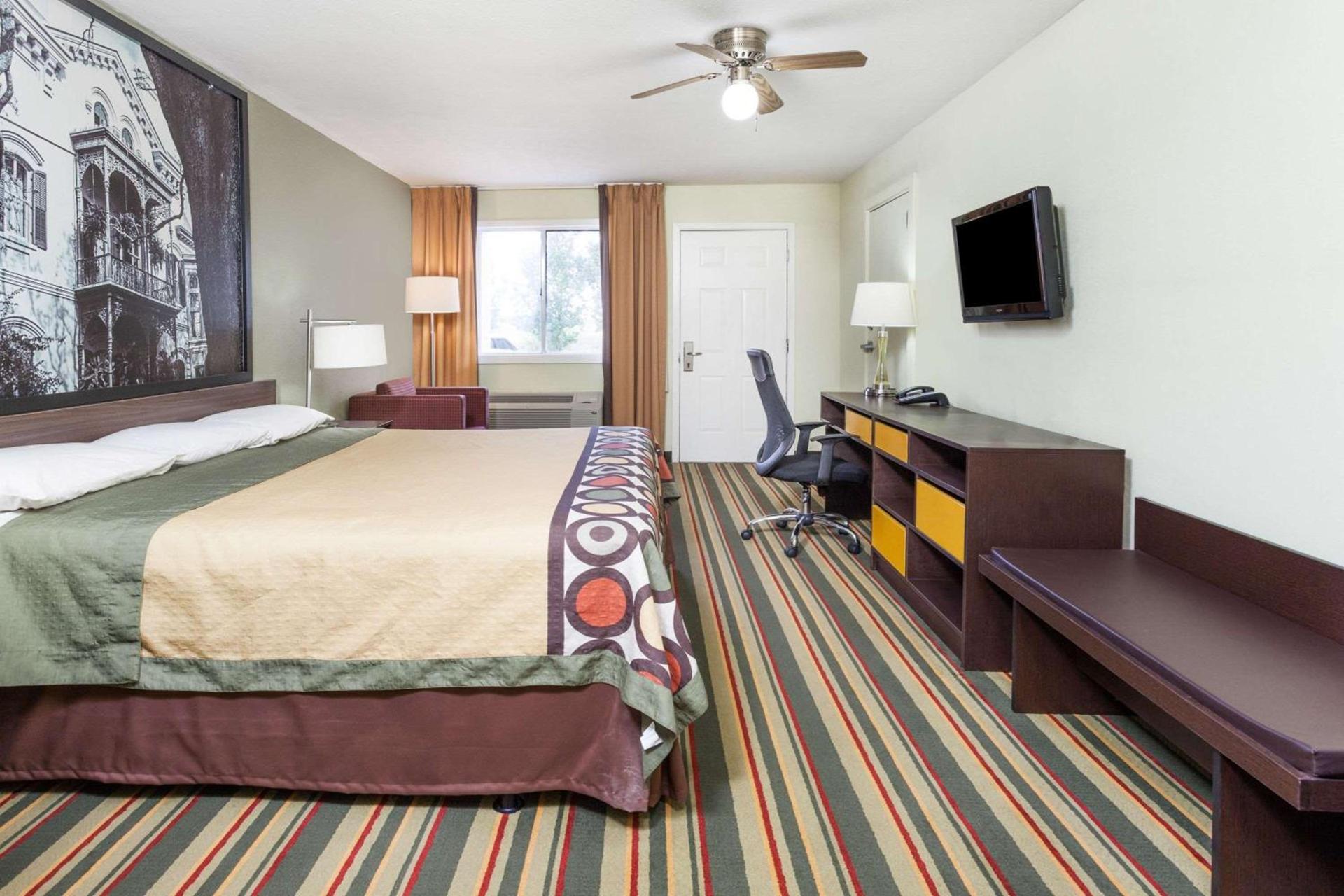 Super 8 by Wyndham Brookhaven photo 30