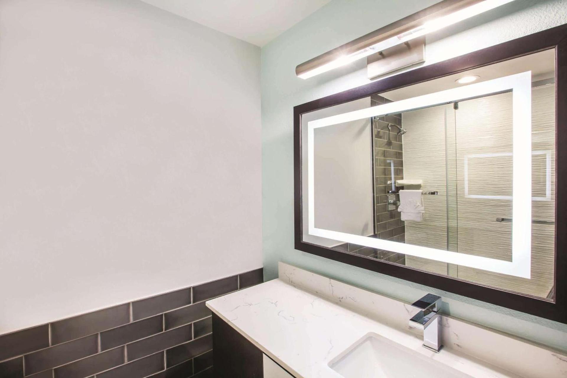 Holiday Inn Express - Dallas Downtown by IHG photo 12