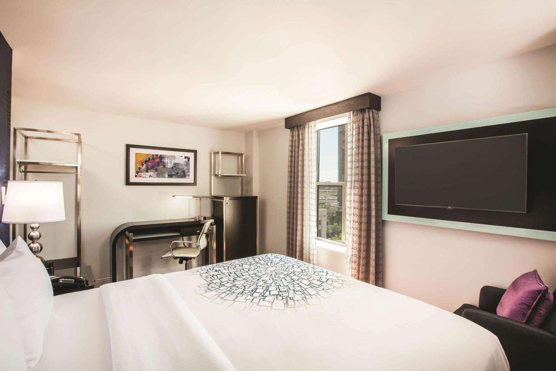 Holiday Inn Express - Dallas Downtown by IHG photo 13