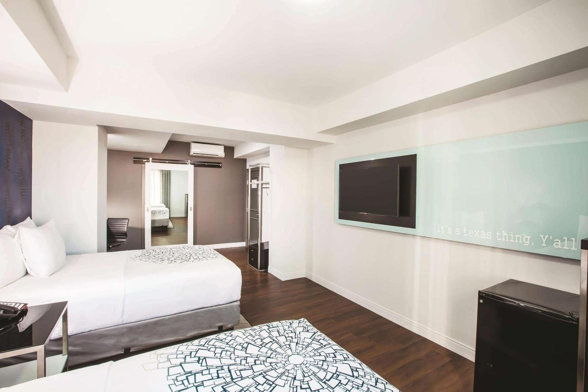 Holiday Inn Express - Dallas Downtown by IHG photo 15