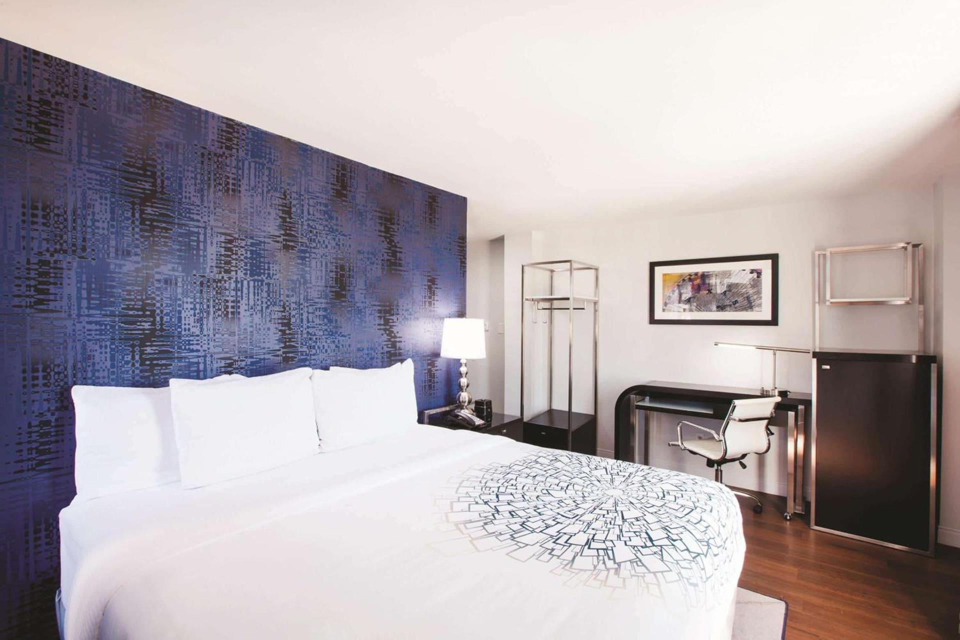Holiday Inn Express - Dallas Downtown by IHG photo 18