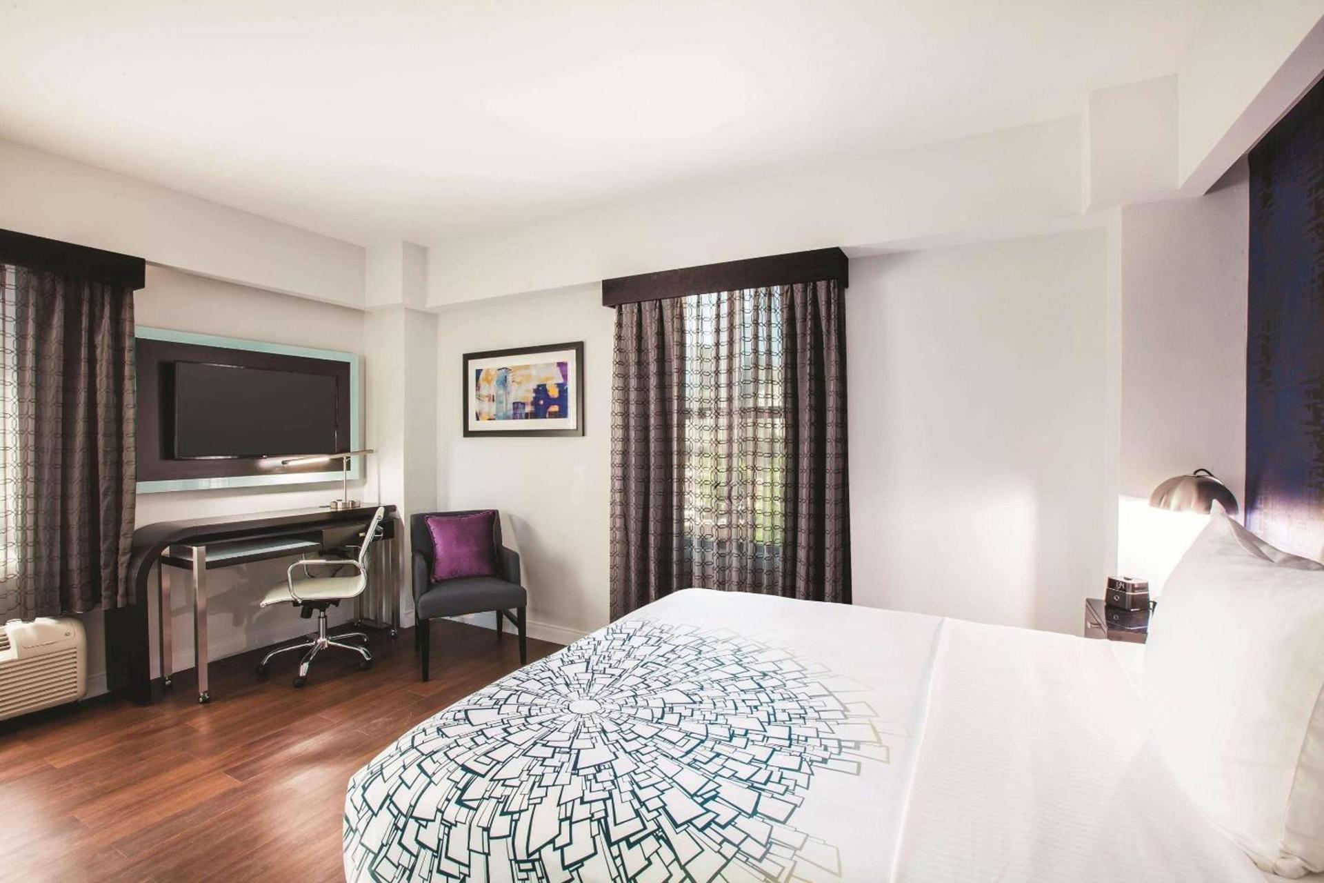 Holiday Inn Express - Dallas Downtown by IHG photo 19