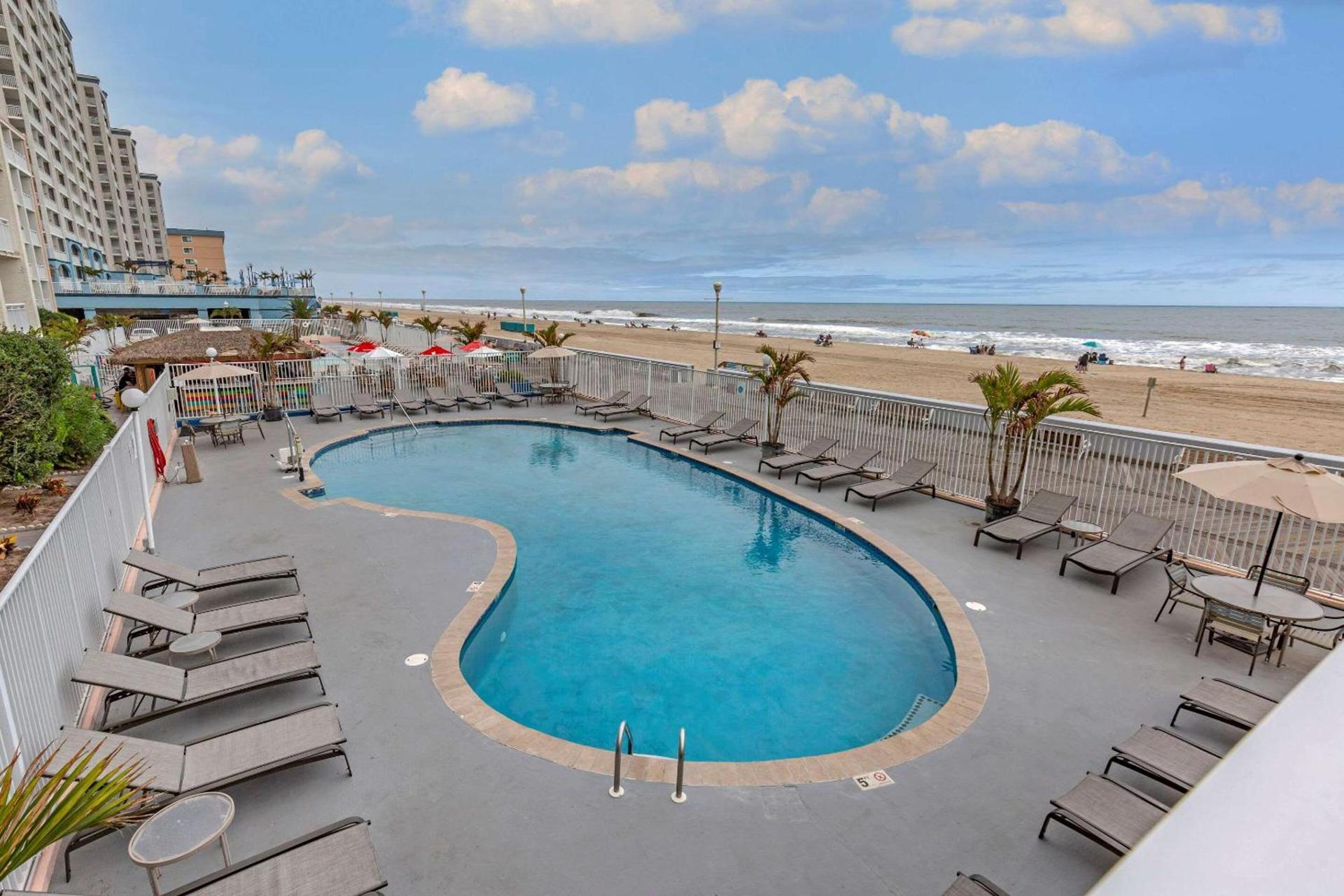Quality Inn Boardwalk photo 62