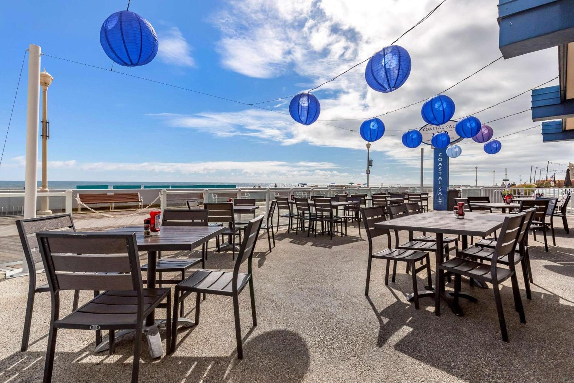 Quality Inn Boardwalk photo 70