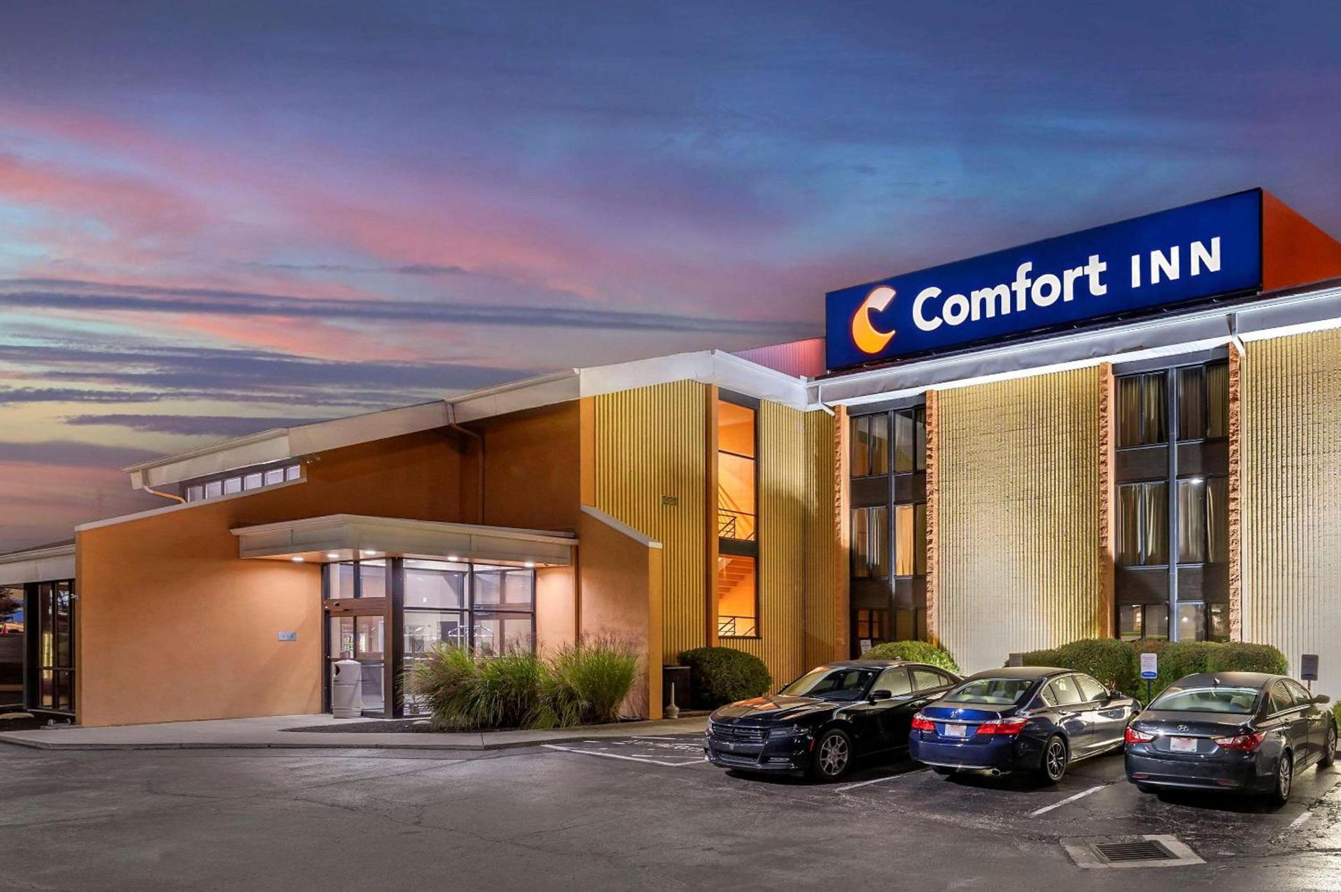 Comfort Inn Cincinnati Northeast photo 5