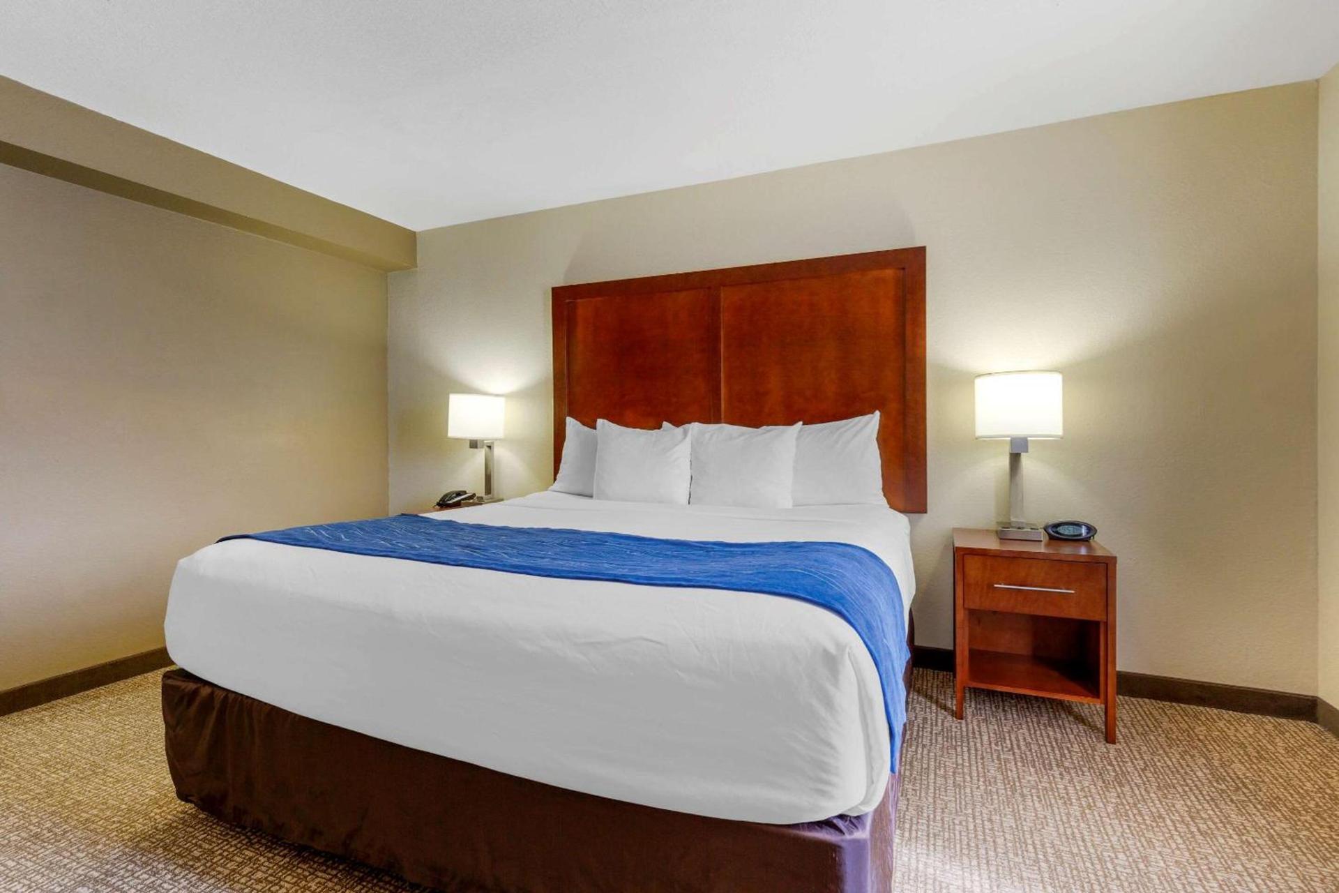 Comfort Suites Fredericksburg South photo 15