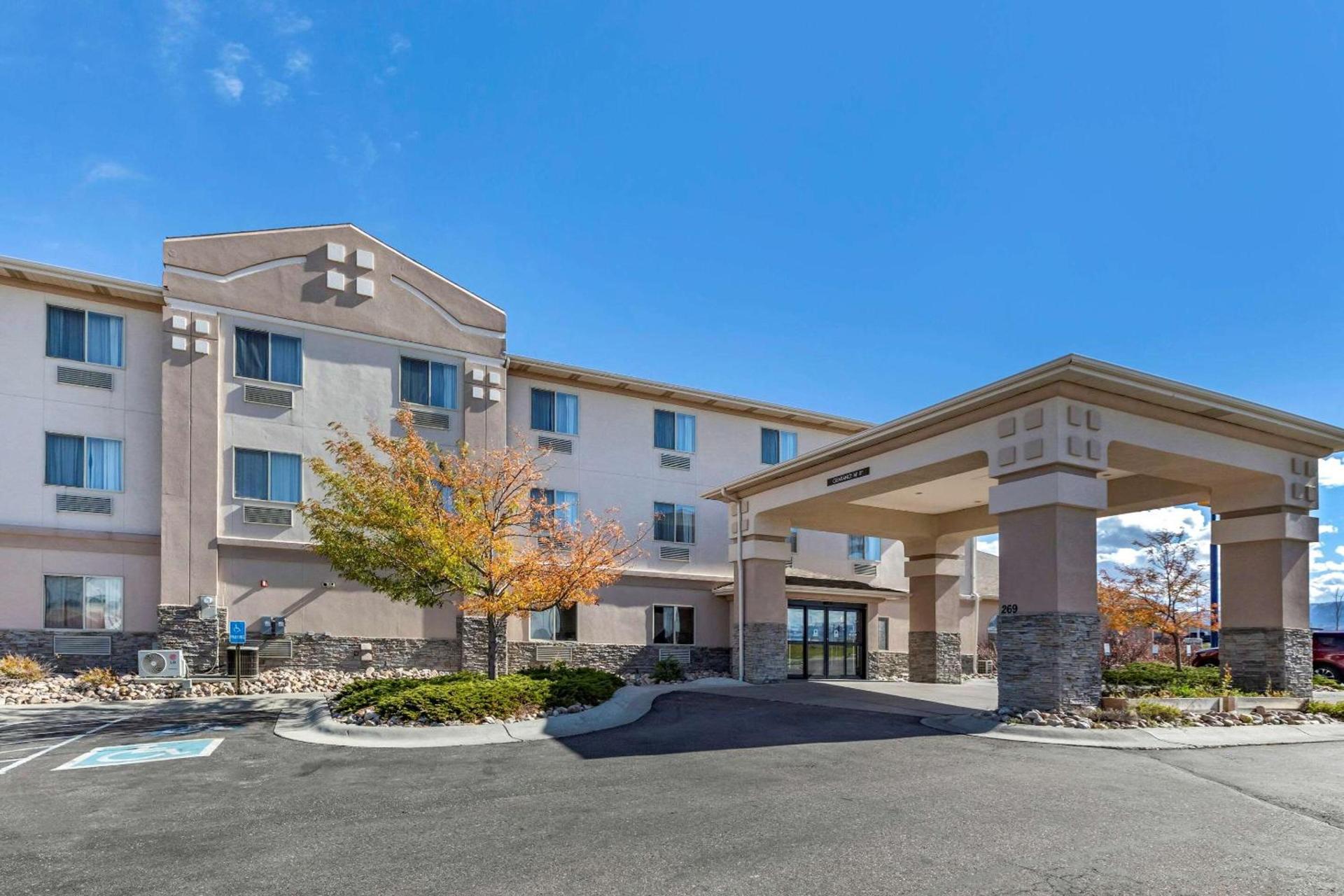 Comfort Inn Evansville-Casper photo 3