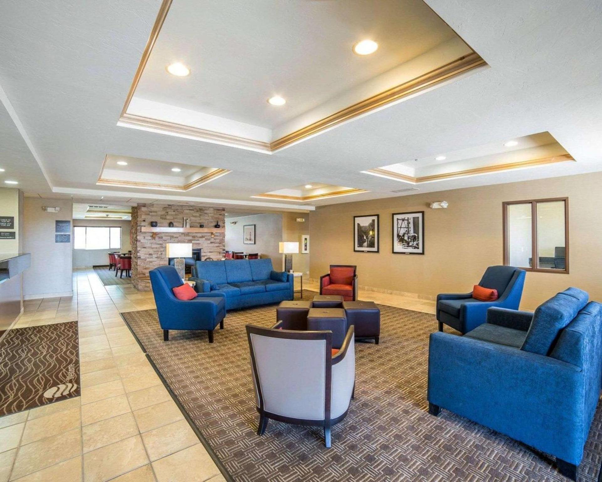 Comfort Inn Evansville-Casper photo 4
