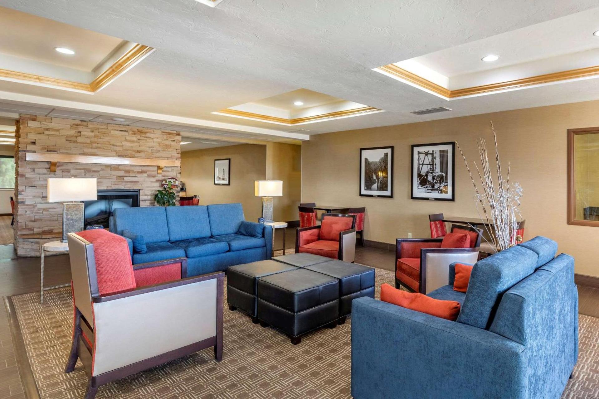 Comfort Inn Evansville-Casper photo 6
