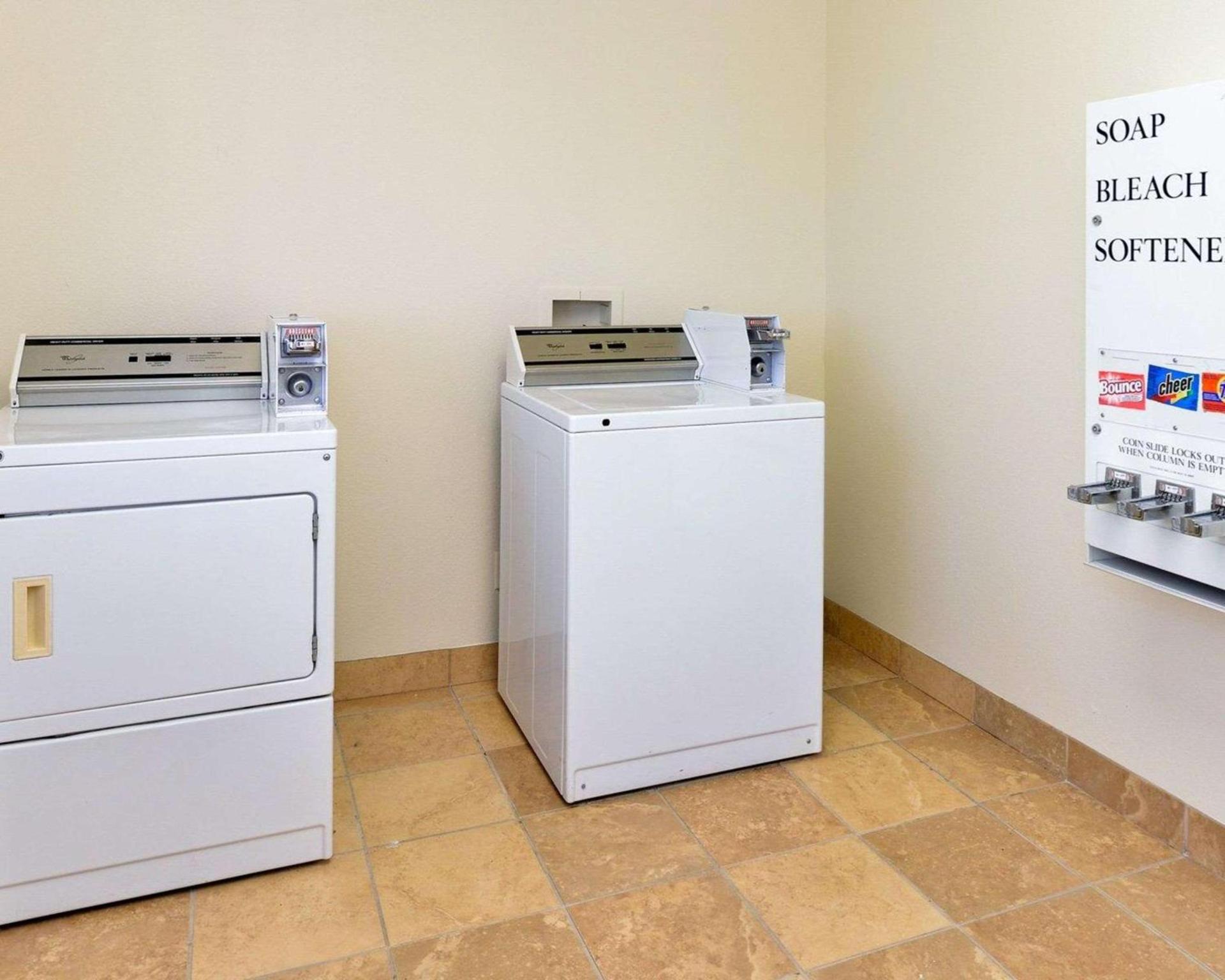 Comfort Inn Evansville-Casper photo 39