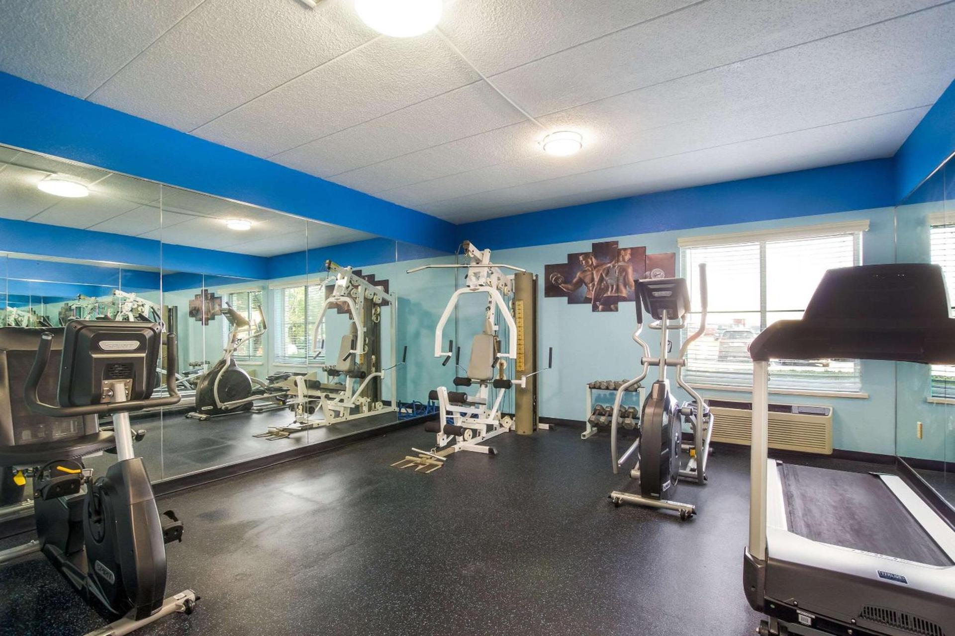 Quality Inn & Suites CVG Airport photo 6